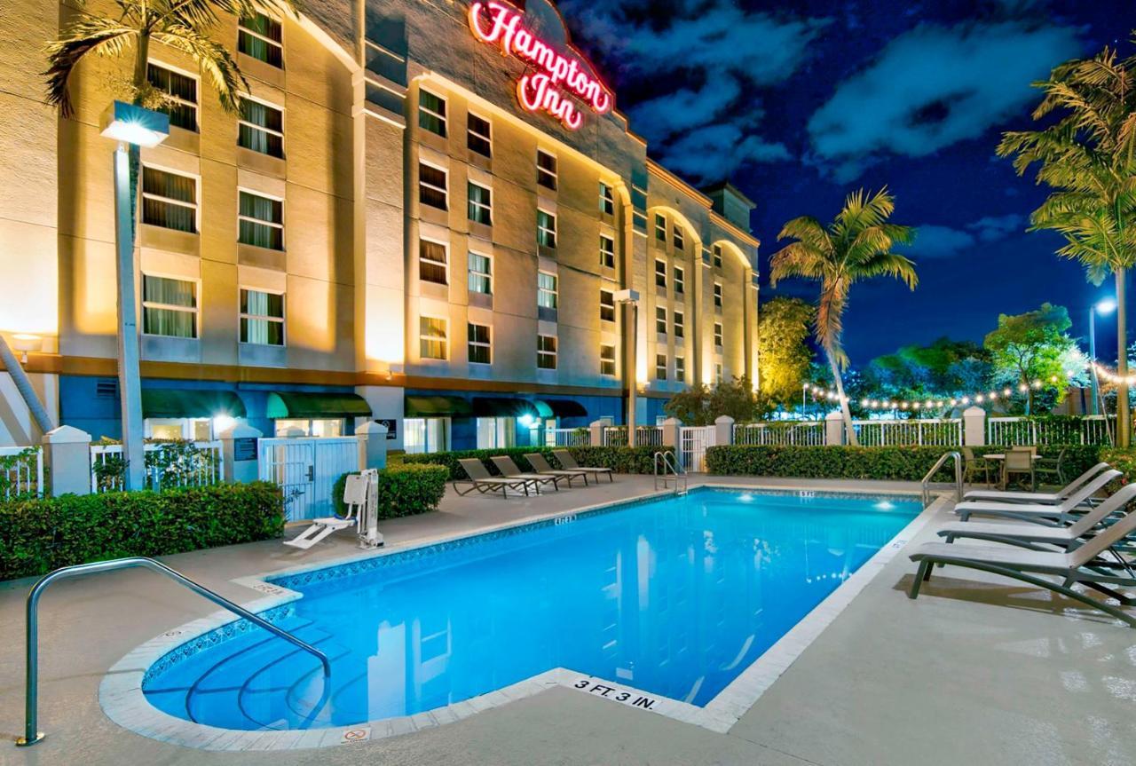 פורט לודרדייל Hampton Inn Ft Lauderdale Airport North Cruise Port מראה חיצוני תמונה