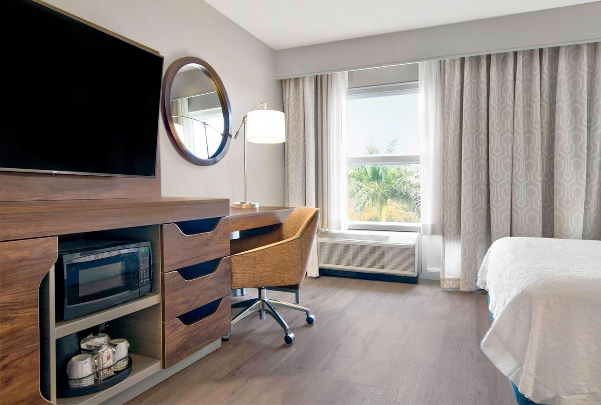 פורט לודרדייל Hampton Inn Ft Lauderdale Airport North Cruise Port מראה חיצוני תמונה